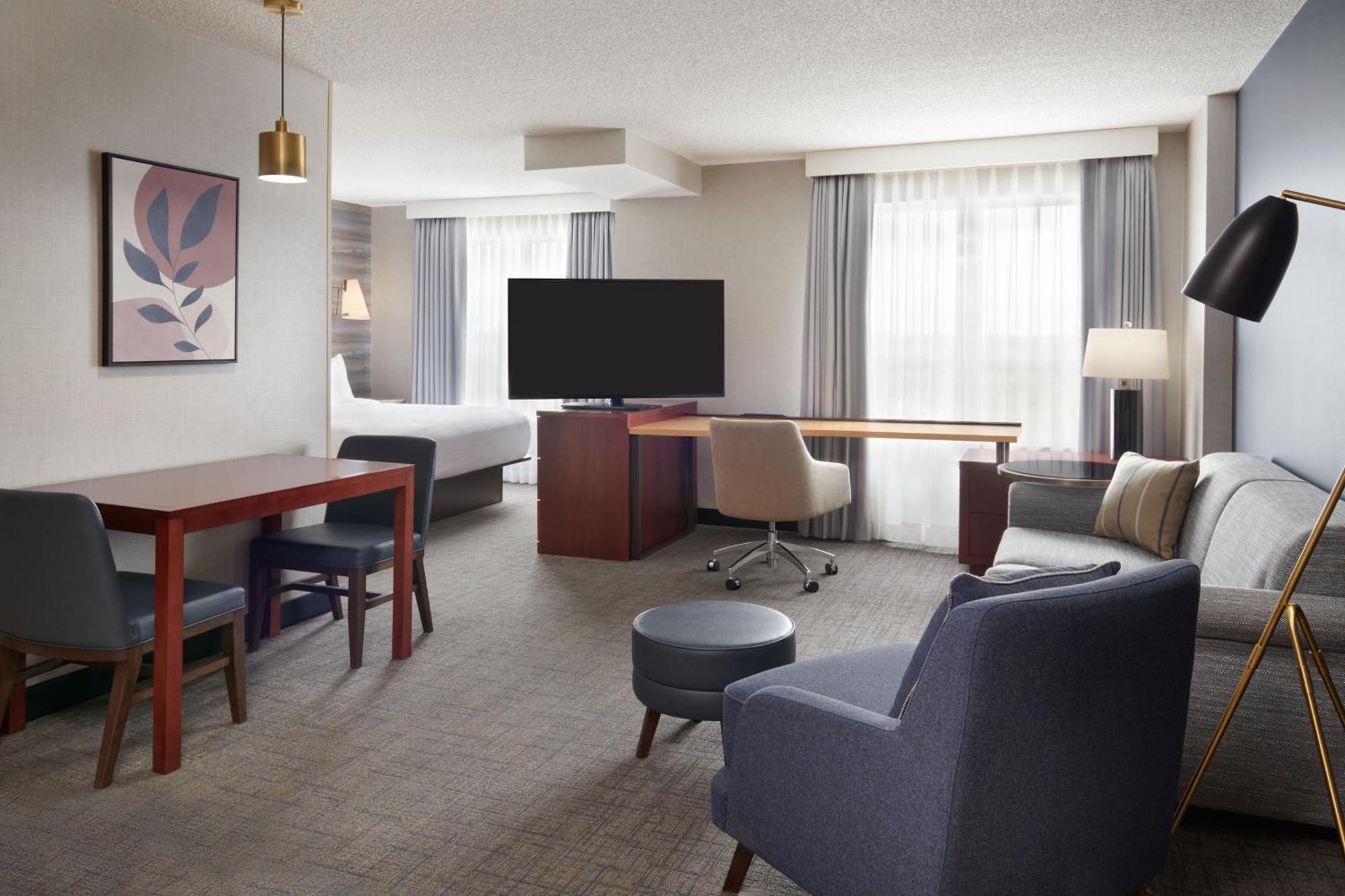 Residence Inn By Marriott Calgary Airport Exterior foto